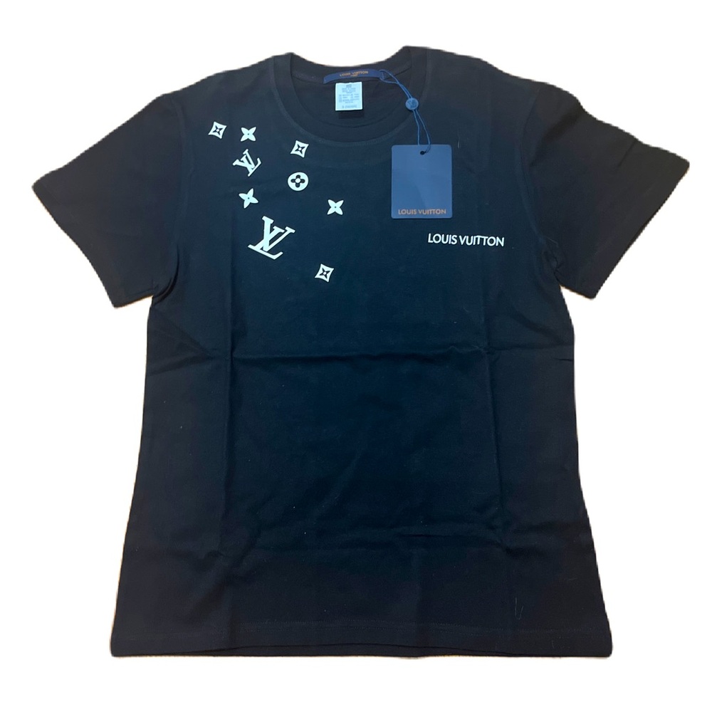 NWT ✨Louis Vuitton T-shirt in Black. Size Small. Unisex.